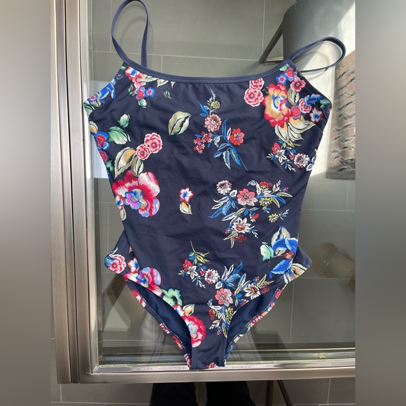 Johnny Was NEW swimsuit - Picture 3 of 6